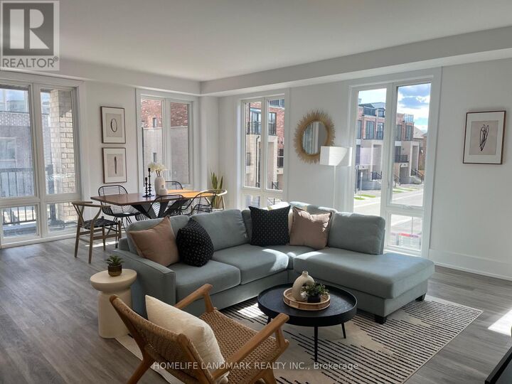 Property Photo:  10 Bancroft Lane  ON L4E 1M1 