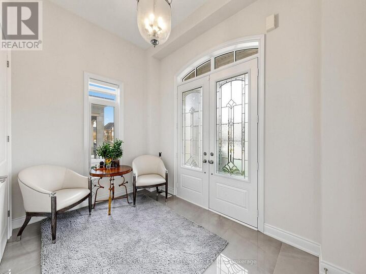 Property Photo:  70 Threshing Mill Boulevard  ON L6H 0V6 