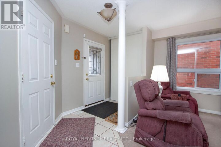 Property Photo:  92 Booth Crescent  ON L1Z 1H7 
