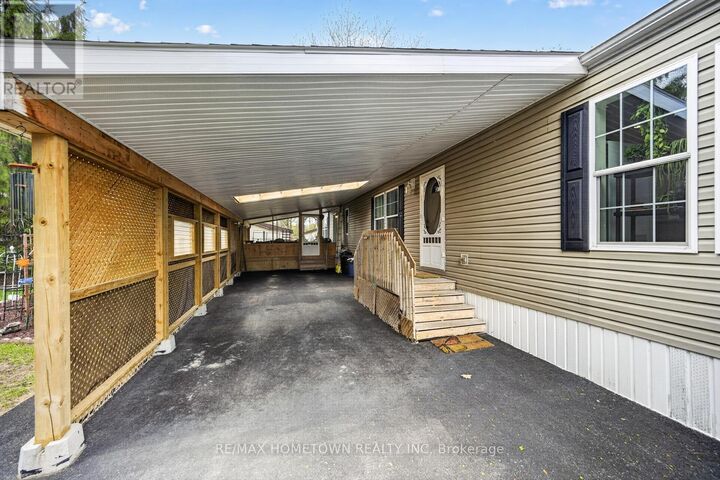 Property Photo:  112 Hutt Road  ON K0G 1R0 