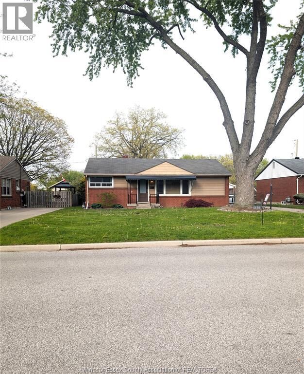 Property Photo:  3456 Everts Avenue  ON N9E 2W1 
