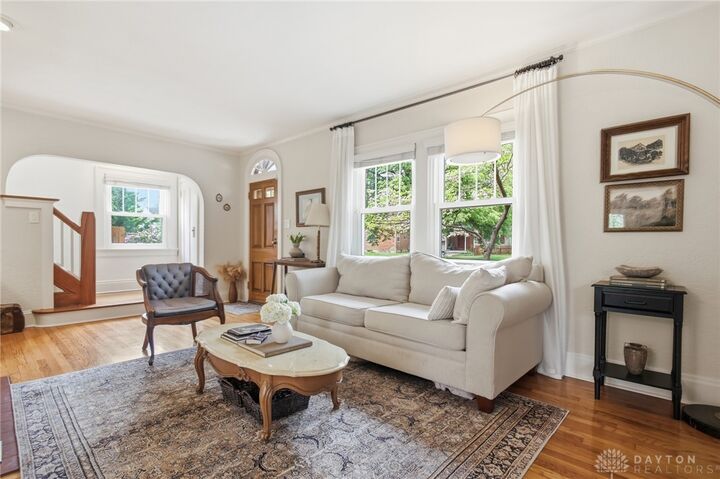 Property Photo:  806 Warrington Place  OH 45419 