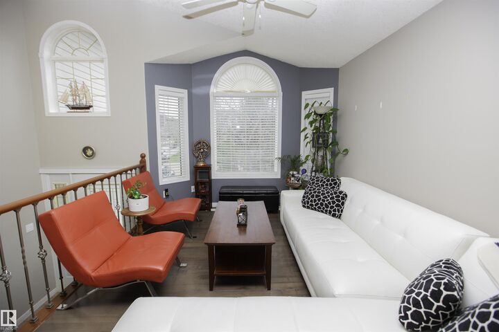 Property Photo:  2817 40A Avenue NW  AB T6T 1L7 