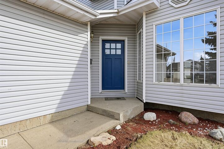 Property Photo:  631 Jenner Cove Cove NW  AB T6L 6S1 