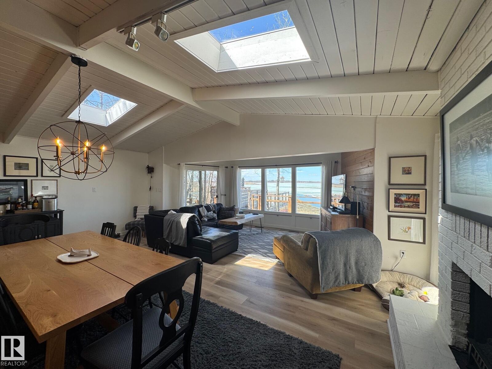 Property Photo:  51268 Range Road 204 197  AB T8G 1E9 