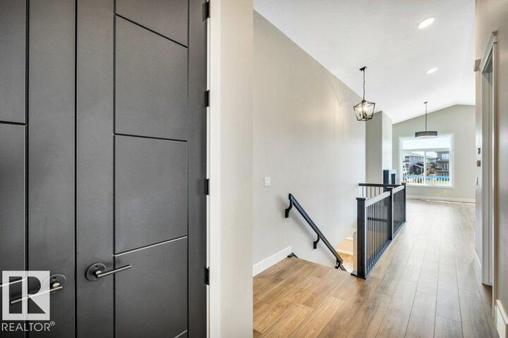 Property Photo:  15 Norwyck Way  AB T7X 3G5 