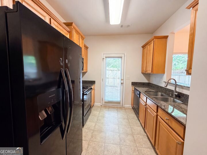Property Photo:  471 Tufton Trail SE  GA 30354 