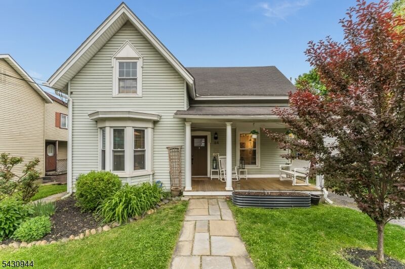 Property Photo: 64 Brunswick Ave NJ 08804