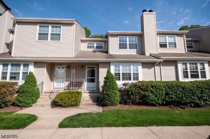 Property Photo:  61 Freemont Ct  NJ 08873 