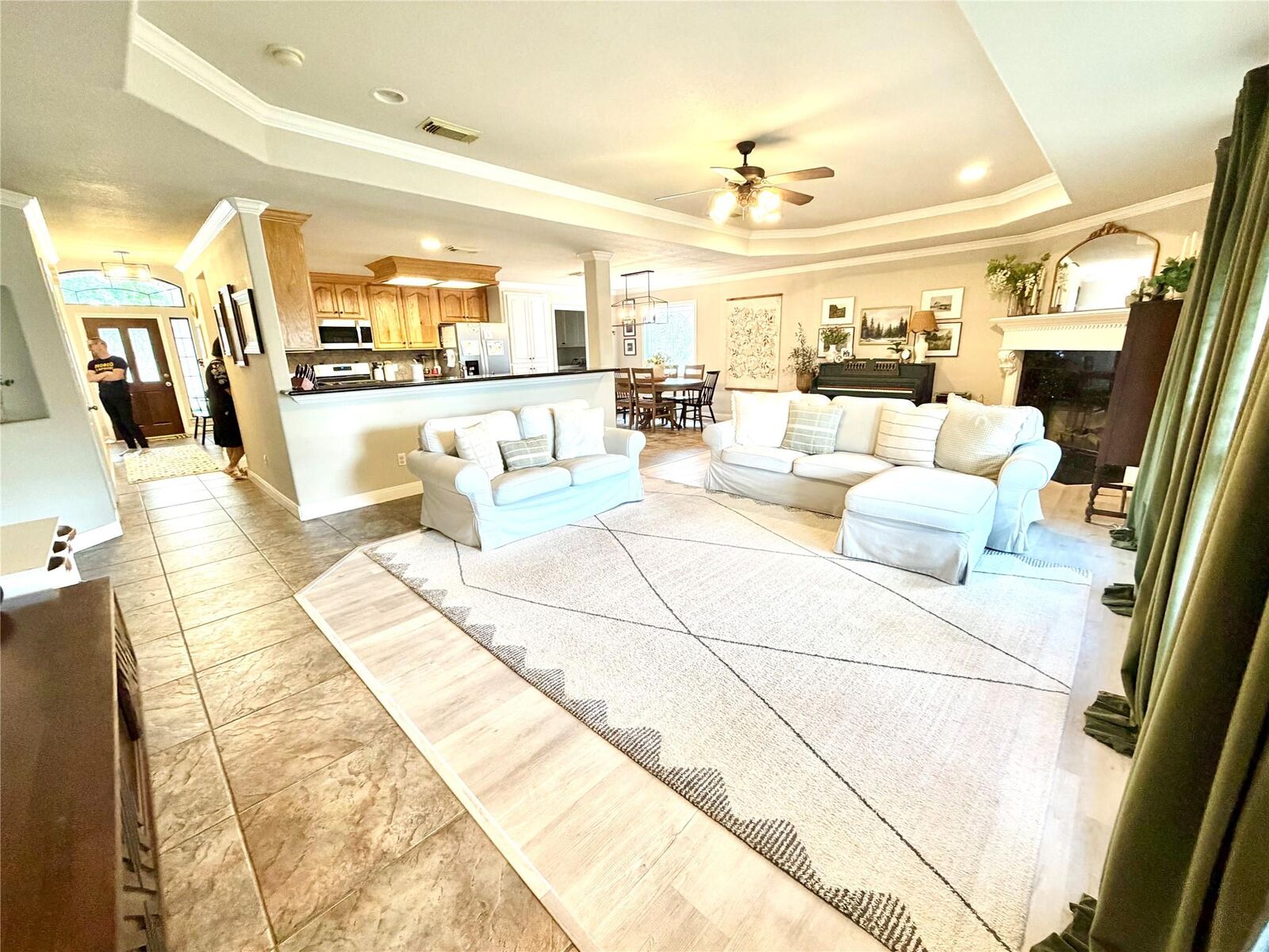 Property Photo: 301 Friends Knoll Lane TX 77546