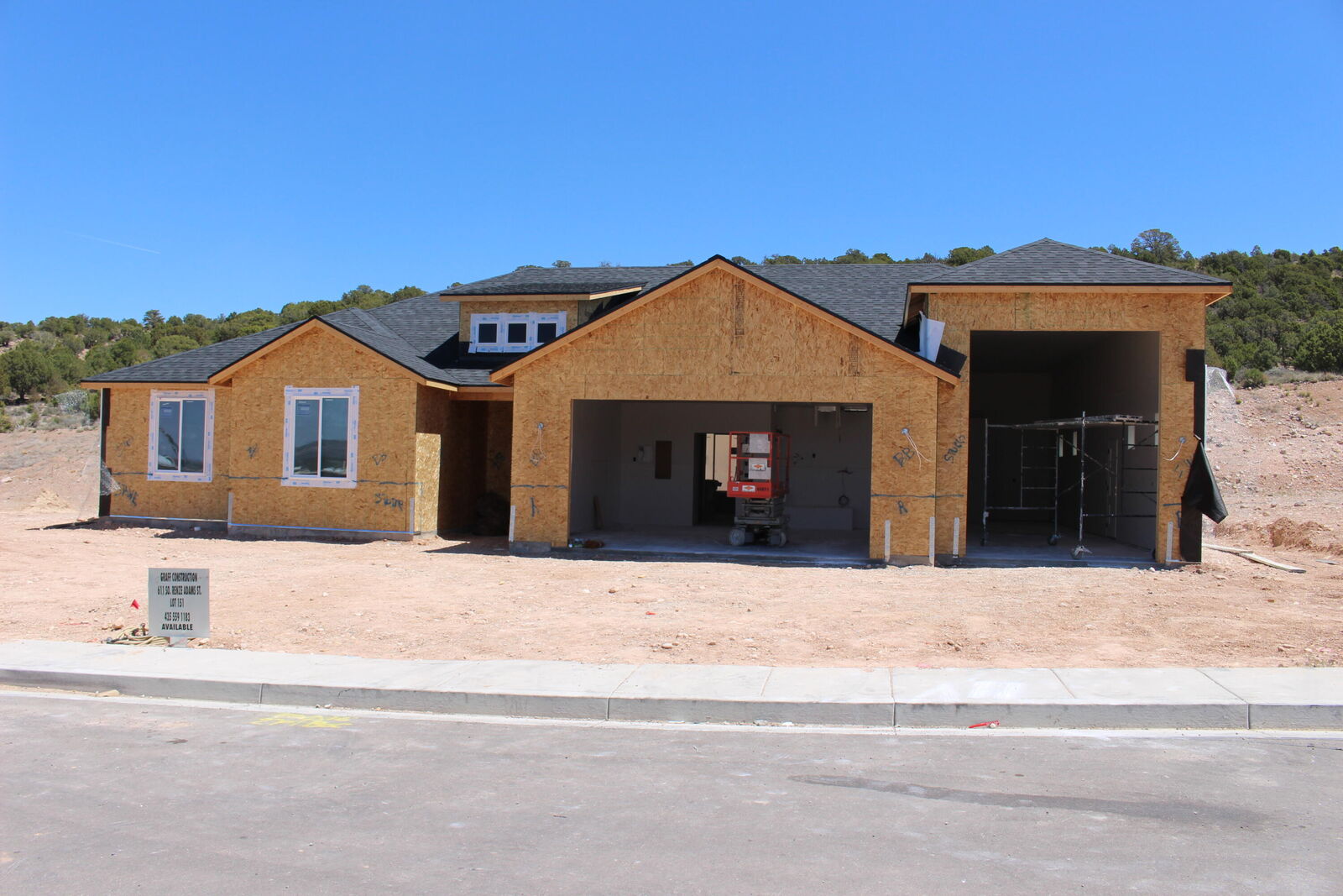 Property Photo:  611 S Renze Adams St  UT 84720 