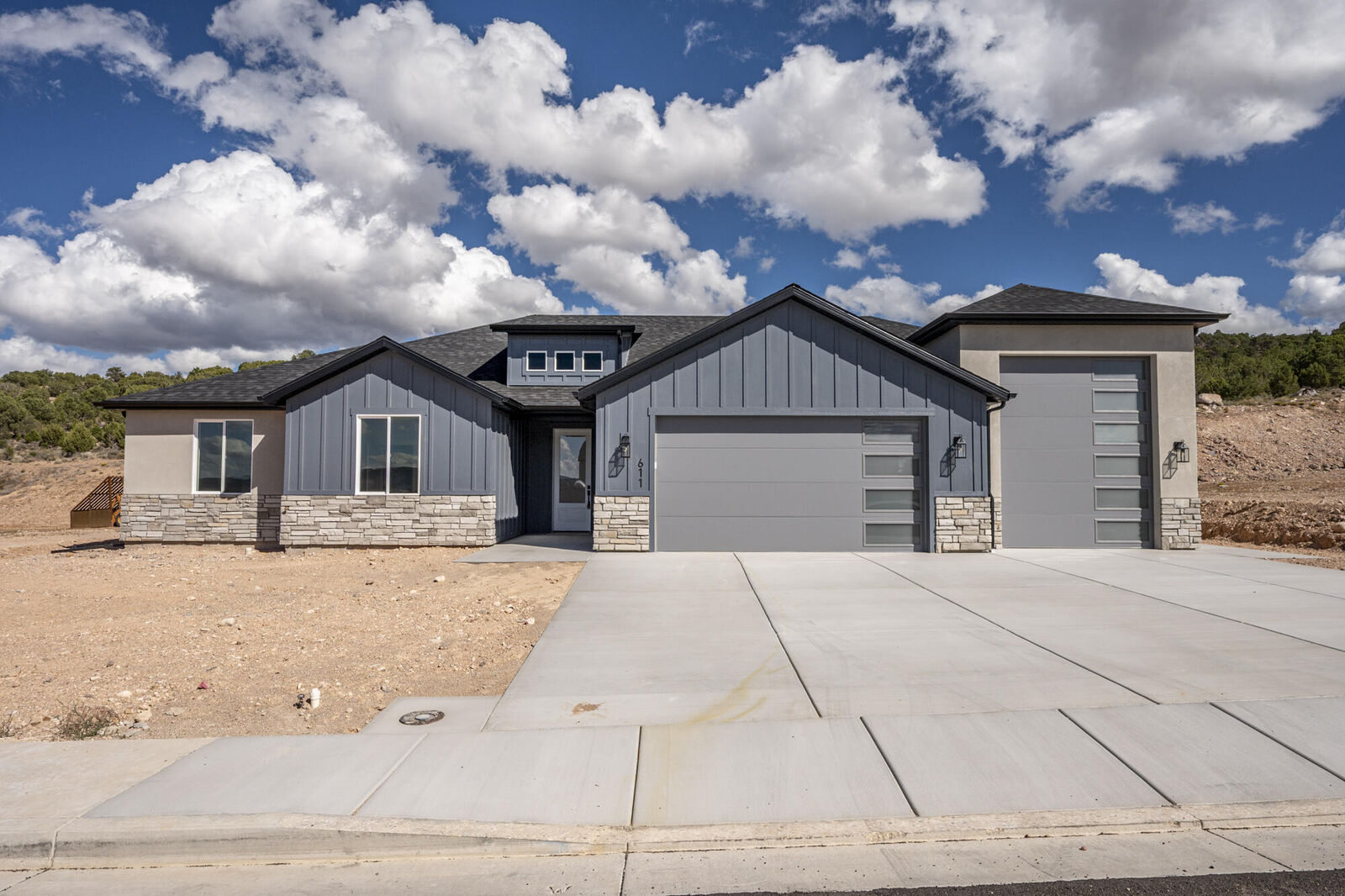 Property Photo: 611 S Renze Adams St UT 84720