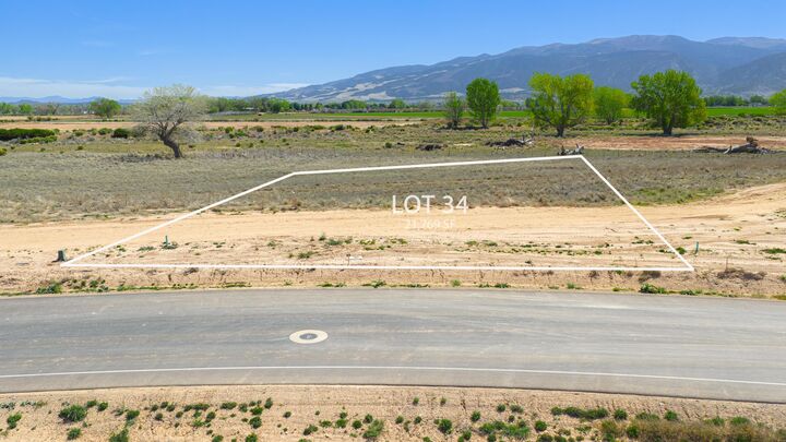 Property Photo:  2648 N Chelsey Parkway  UT 84721 