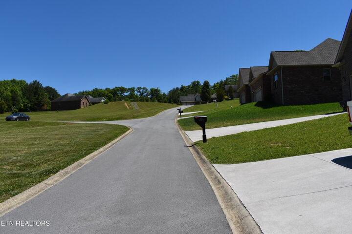 Property Photo:  420 Cromwell St  TN 37752 