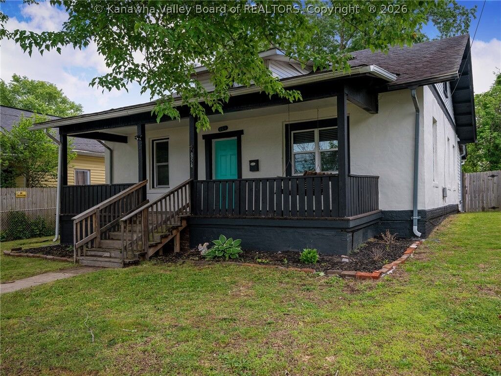 Property Photo:  854 Stover Street  WV 25177 