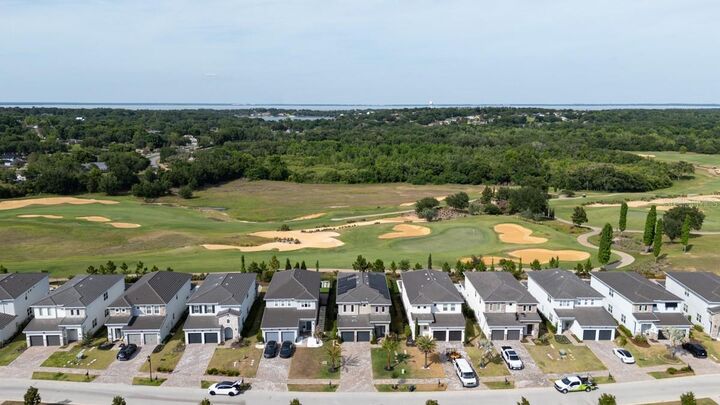 Property Photo:  15717 Vetta Drive  FL 34756 