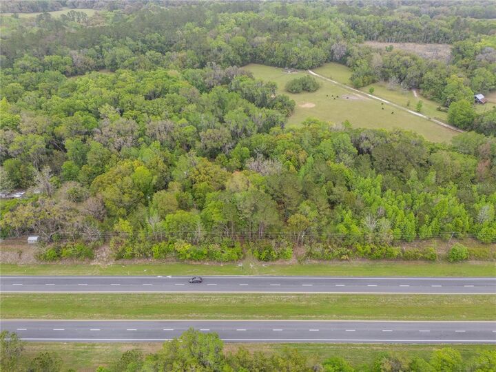 Property Photo: 17819 SR-25 FL 32667