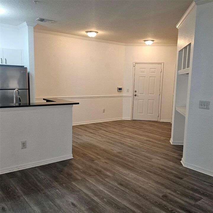 Property Photo: 3599 Conroy Road 934 FL 32839