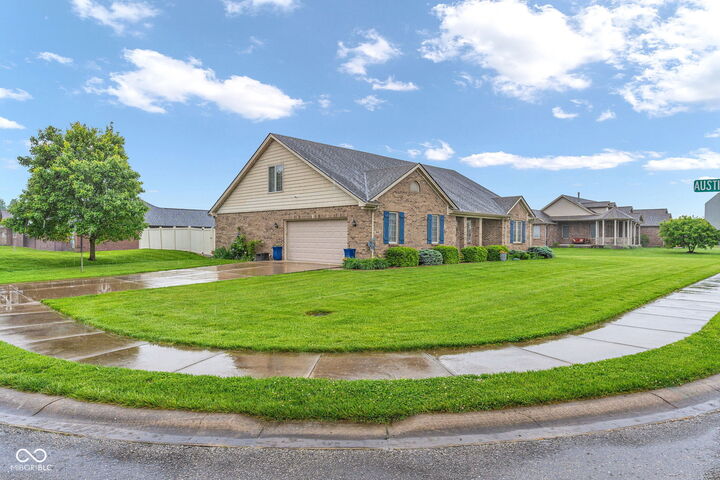 Property Photo:  5243 Chloe Lane  IN 47274 