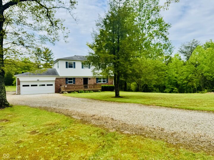 Property Photo:  2787 W County Road 950 N  IN 47274 