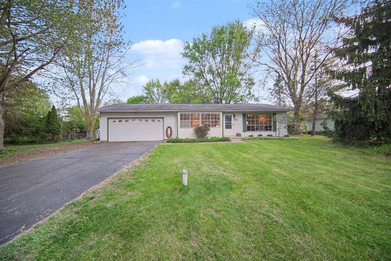 Property Photo:  13593 E Old US Highway 12  MI 48118-9661 