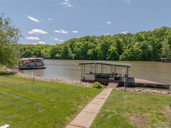 Property Photo:  31200 Sweetgum Court  MO 63348 