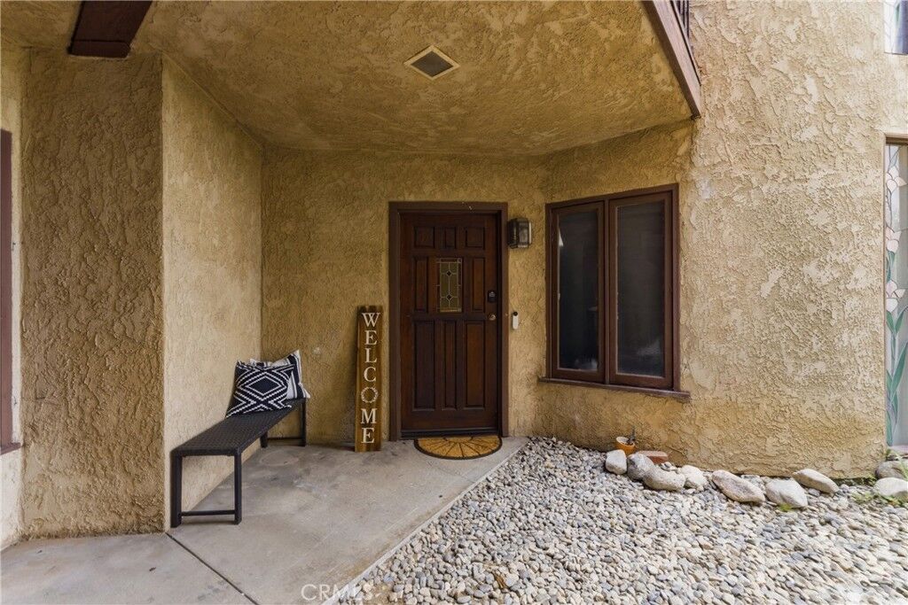 Property Photo:  1307 Shadow Lane D  CA 92831 