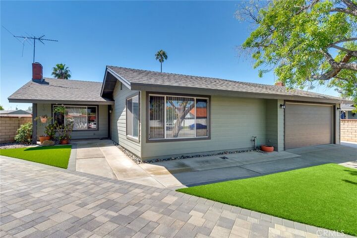 Property Photo:  9130 Duncan Avenue  CA 92503 