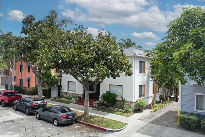 Property Photo:  626 Linden  CA 90802 