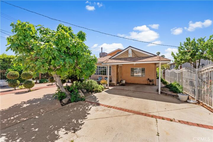 Property Photo:  13007 Glenoaks Boulevard  CA 91342 