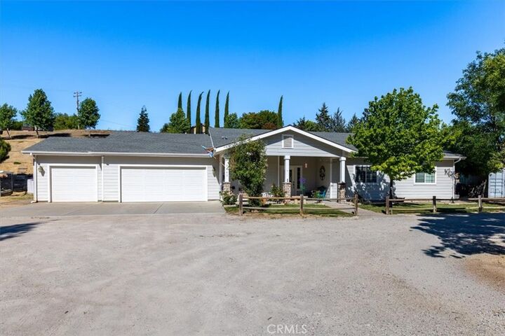 Property Photo:  3640 Debonair Drive  CA 93446 