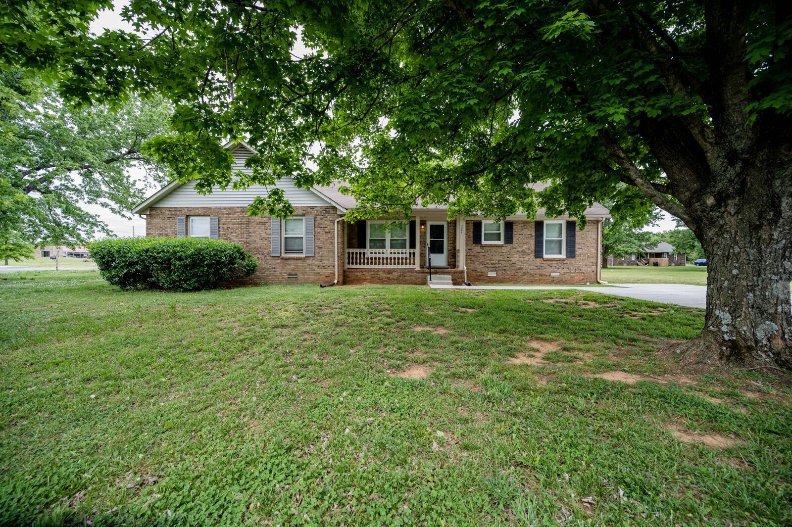 Property Photo:  2594 Exeter Dr  TN 37130 