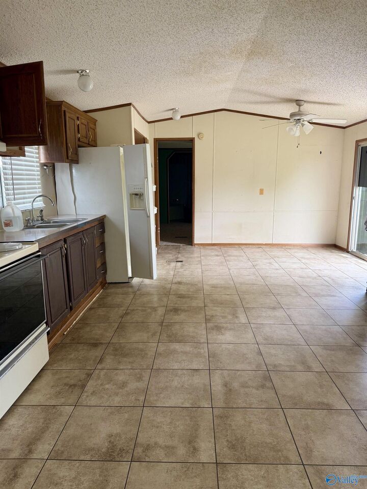 Property Photo:  1754 Bobo Section Road  AL 35750 