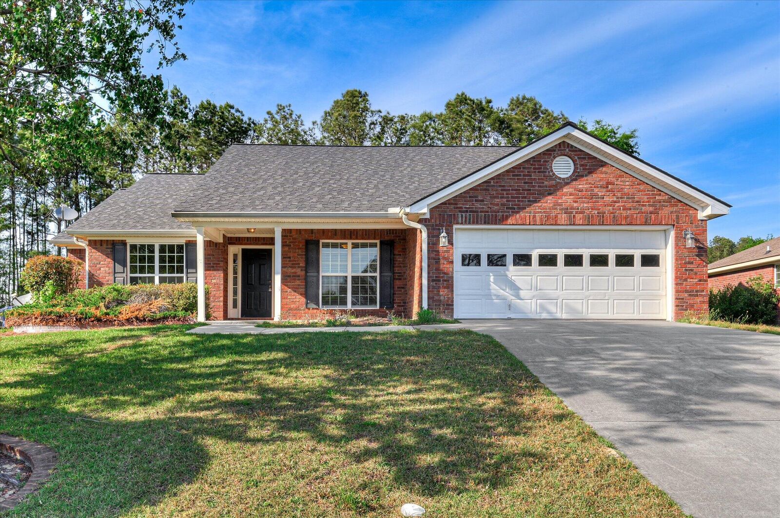 Property Photo:  521 Country Glen Drive  GA 30813 
