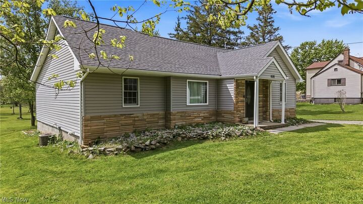 Property Photo:  1532 S Stateline Road  OH 44438 