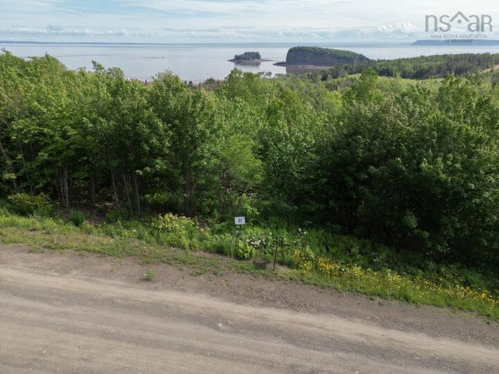 Property Photo:  41 Rockcliffe Drive  NS B0M 1S0 