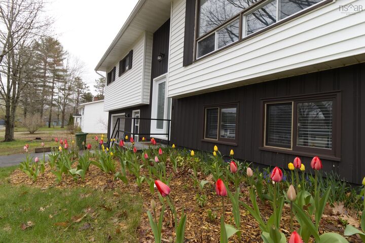 Property Photo:  1215 Mayhew Drive  NS B0P 1R0 