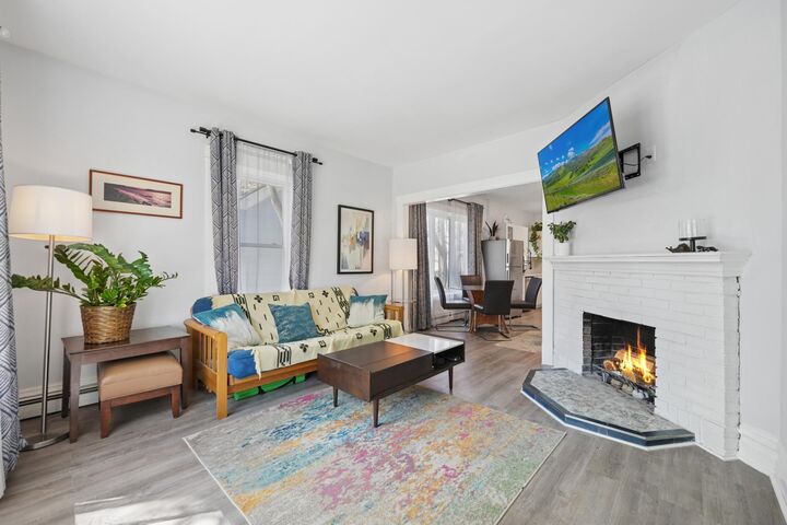 Property Photo:  3340 Colfax Avenue S  MN 55408 