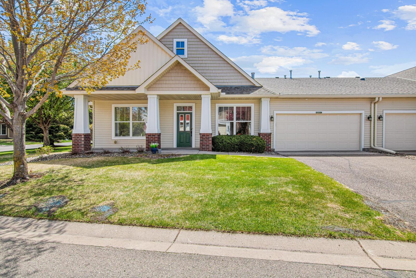 Property Photo:  12315 Zumbrota Circle NE C  MN 55449 