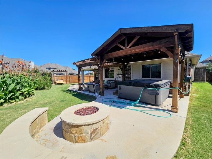 Property Photo:  210 Spruce Valley Drive  TX 76247 