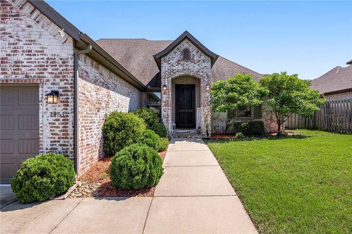 Property Photo:  1451 Abbey Lane  AR 72719 