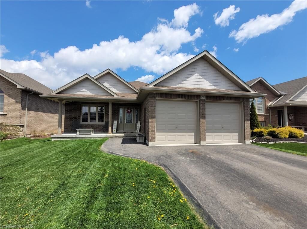 Property Photo:  296 Donly Drive S  ON N3Y 0C8 