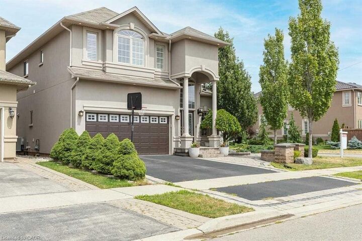 Property Photo:  2500 Millstone Drive  ON L6M 0H5 