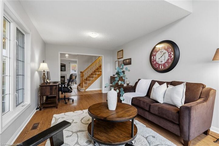 Property Photo:  3832 Baycroft Drive  ON L5N 8J5 