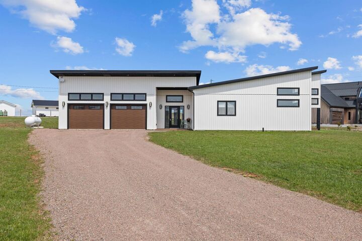 Property Photo:  44 Sunrise Drive  PE C0A 1X0 