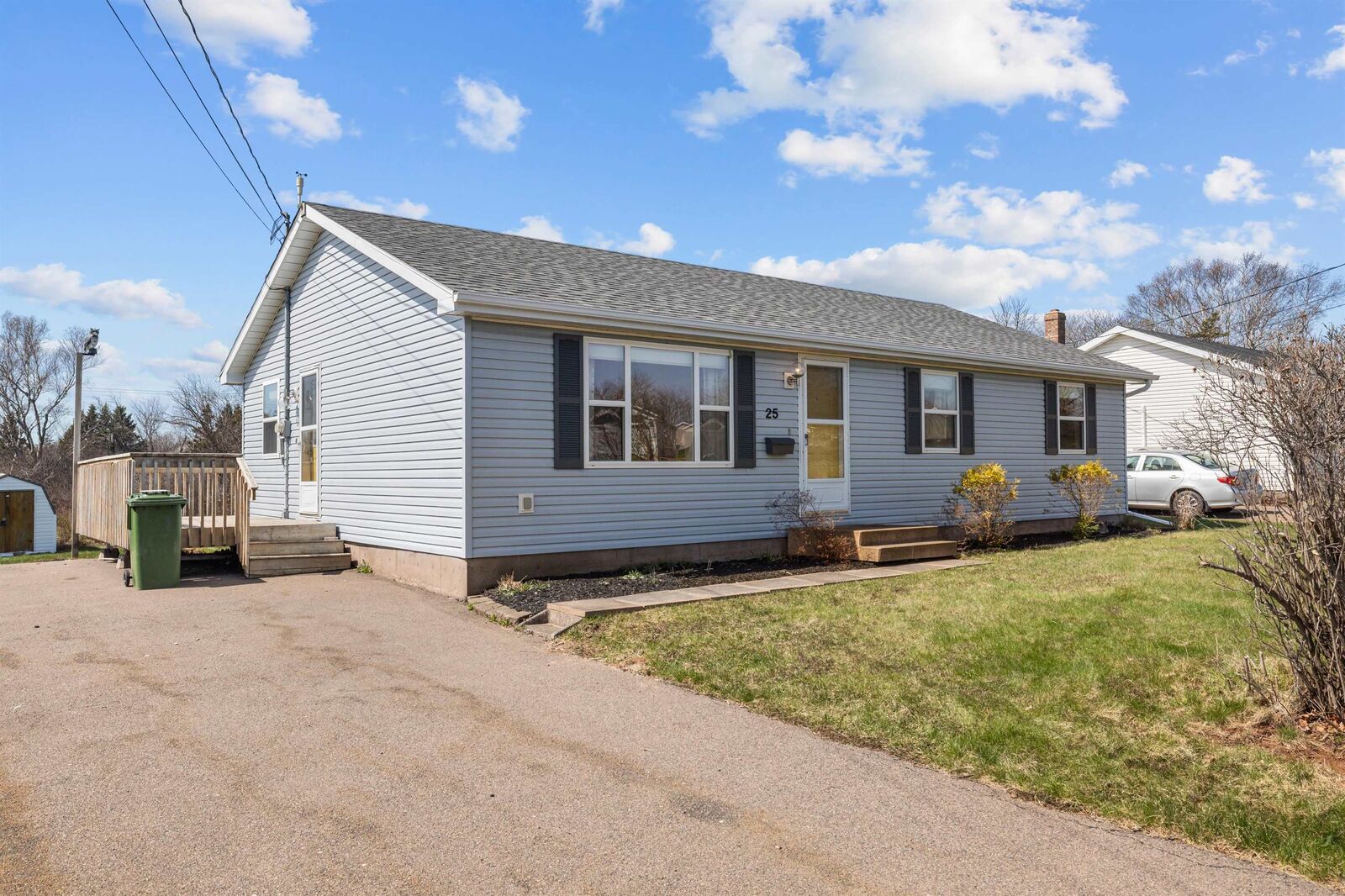 Property Photo:  25 Friar Drive  PE C1A 9L1 