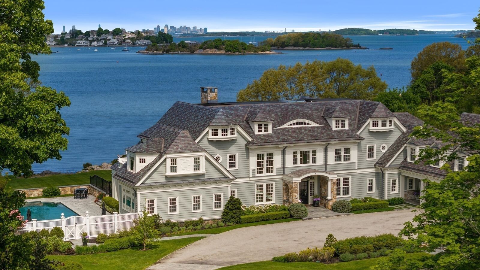 Property Photo: 5 Bare Cove Ln MA 02043