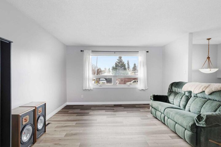 Property Photo:  23 Clark Crescent  AB T9H 1M8 