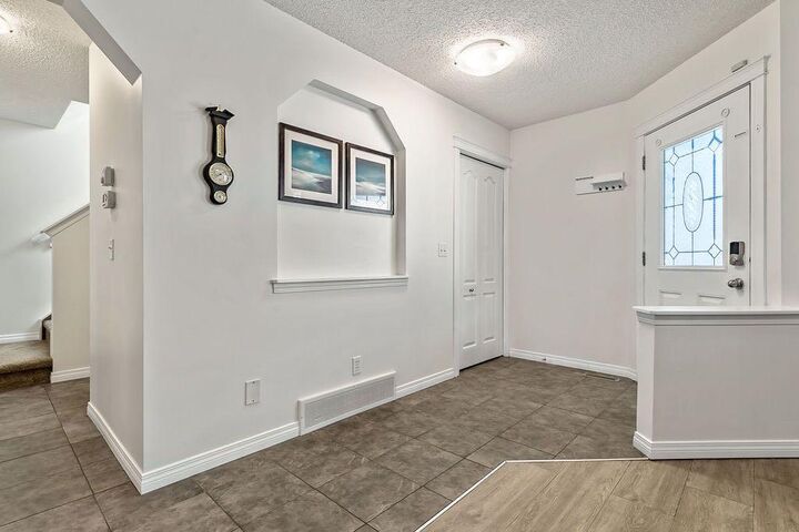 Property Photo:  30 Drake Landing Common  AB T1S 2H4 
