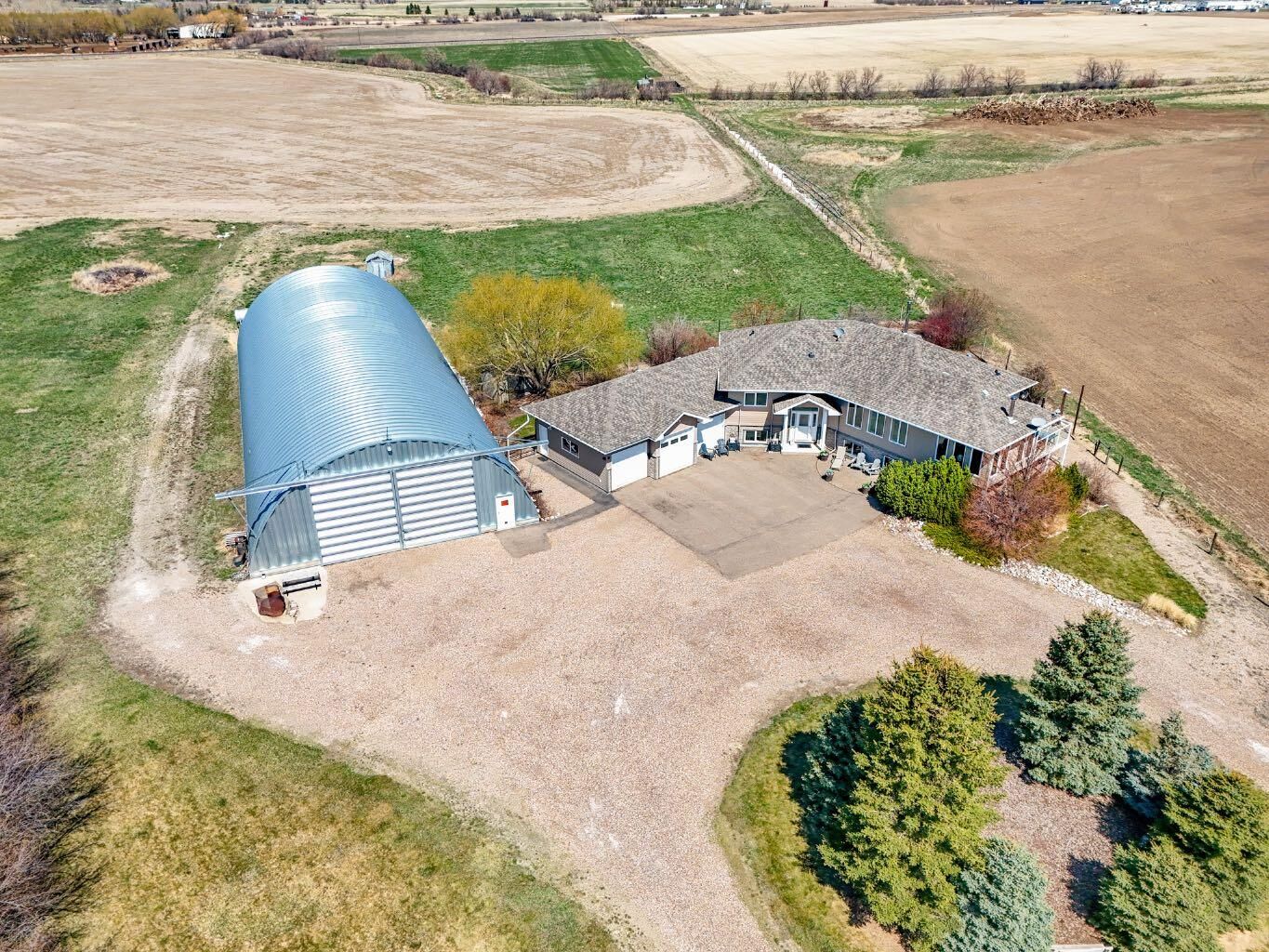 Property Photo:  5518 Township Road 120  AB T1B 0L1 